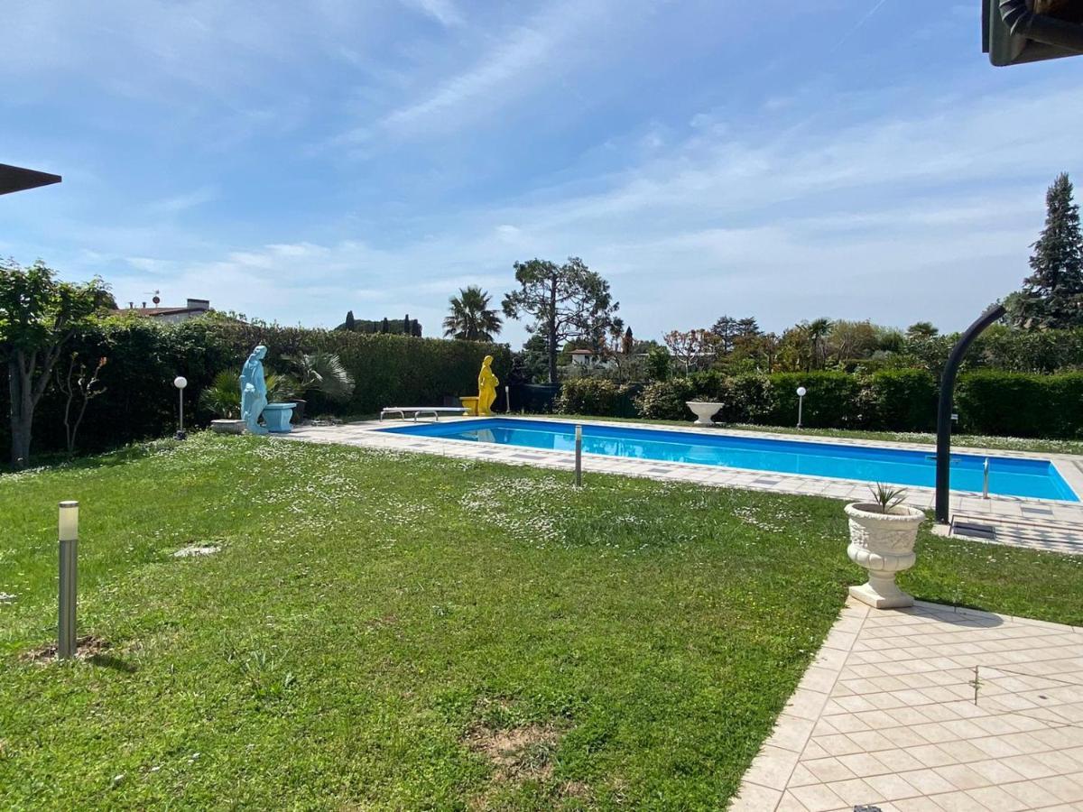 La Dolce Vita - Private Villa With Pool Moniga del Garda Экстерьер фото