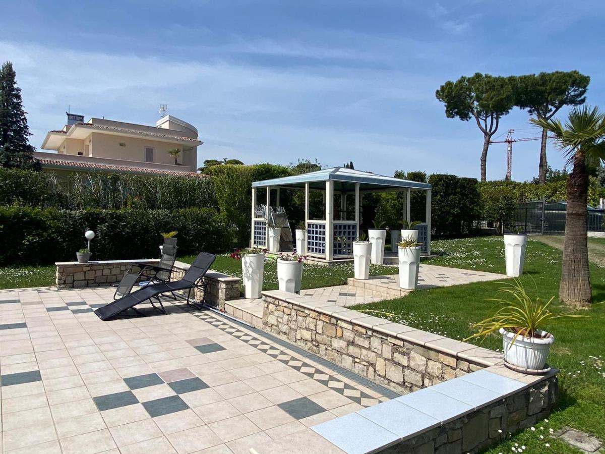 La Dolce Vita - Private Villa With Pool Moniga del Garda Экстерьер фото